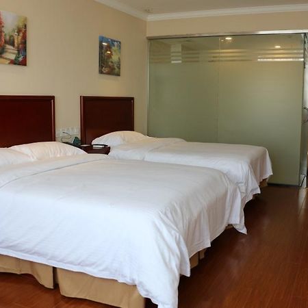 Greentree Inn Guangdong Shenzhen Huaqiangbei Express Hotel Exterior photo