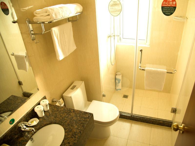 Greentree Inn Guangdong Shenzhen Huaqiangbei Express Hotel Exterior photo
